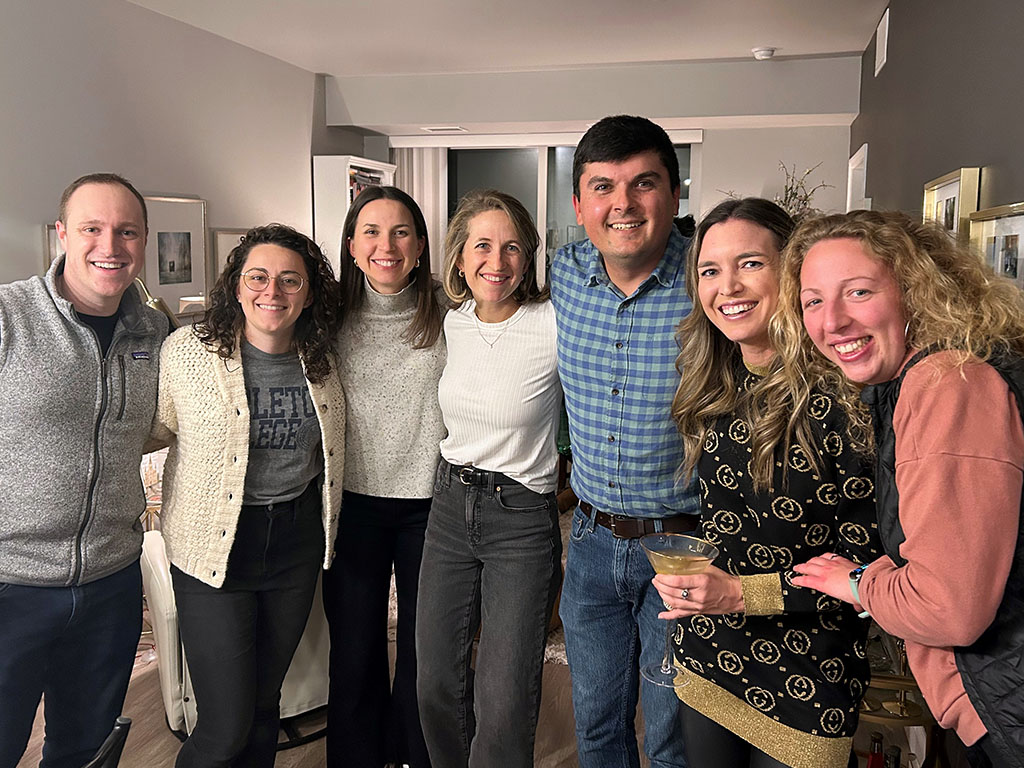 A group of Fuqua alumni, including Meghan Spell, a Class of 2021 Daytime MBA alumna
